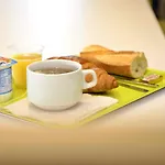 Ibis Budget Hotel 2*