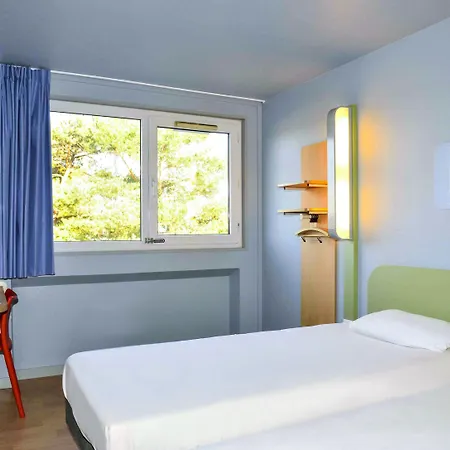 Hotel Ibis Budget 2*