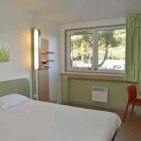 Ibis Budget Hotel 2*