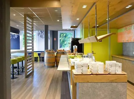 Hotel Ibis Budget 2*