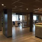 Ibis Budget 2*